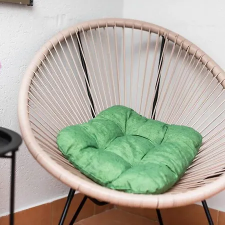 Angie In The Centre Of *