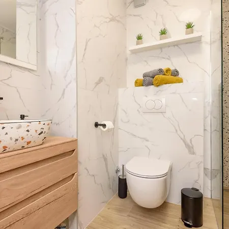 Angie In The Centre Of Lägenhet Metković