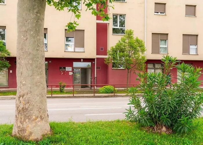 Angie In The Centre Of Metković