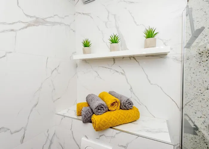 Angie In The Centre Of Metković